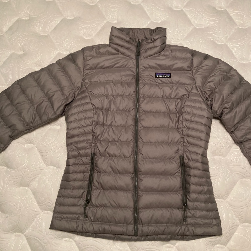 Patagonia Women’s Down Sweater Jacket